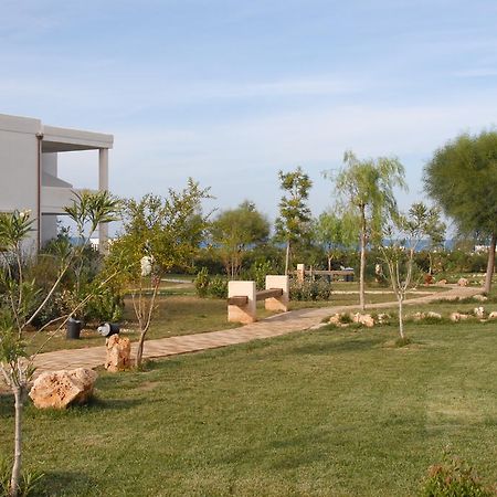 Torre Guaceto Resort Carovigno Luaran gambar