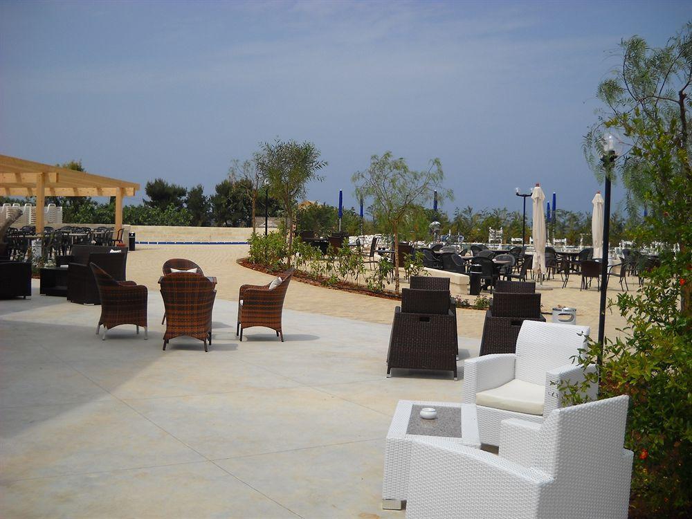 Torre Guaceto Resort Carovigno Luaran gambar