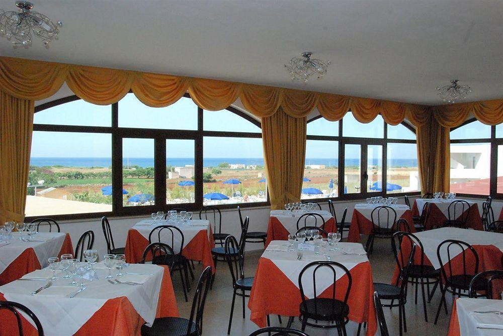 Torre Guaceto Resort Carovigno Luaran gambar